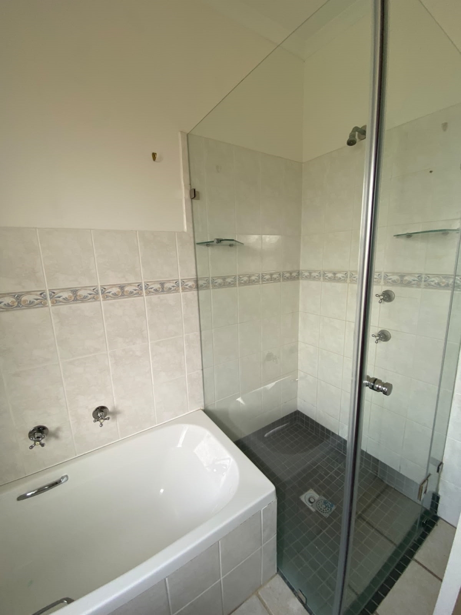 3 Bedroom Property for Sale in Seafield Eastern Cape